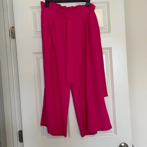 women wide leg pants, with pockets and a wrapped tie